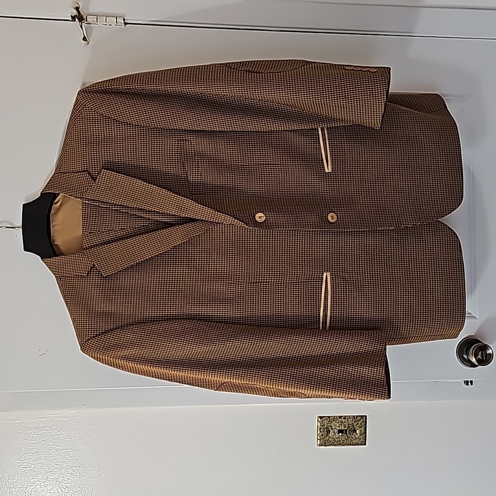 Falcone Dark Carmel/ Light Brown with a touch of Tan Three Piece Suit